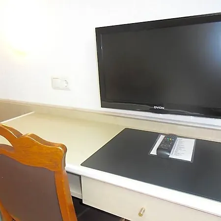 Linnert Hotel