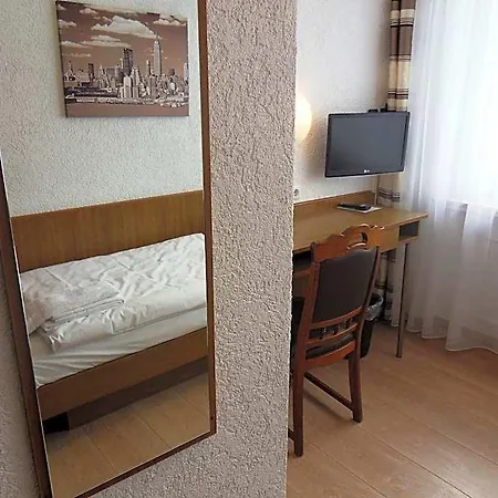Linnert Hotel