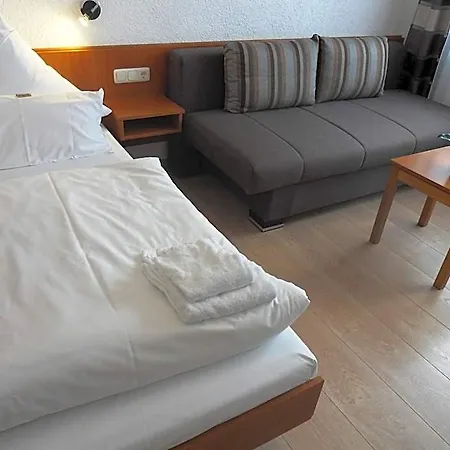 Hotel Linnert 3*