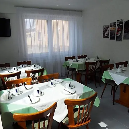 Linnert Hotel 3*