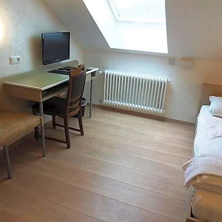 Linnert Hotel 3*